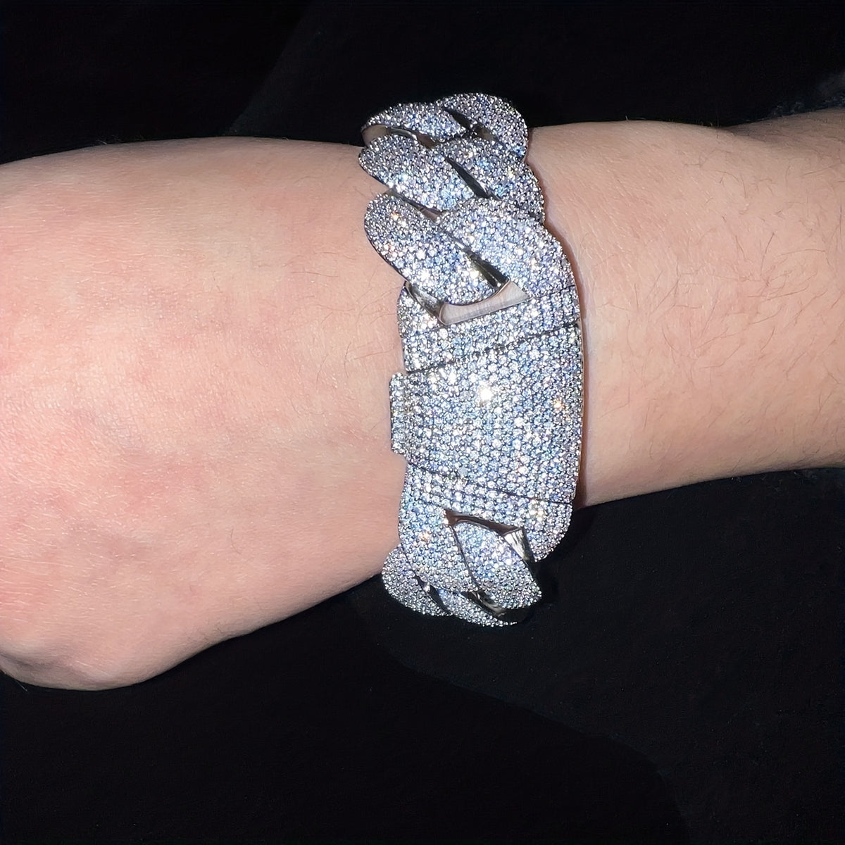 TITAN 01 24mm Cuban Bracelet, iced close-up