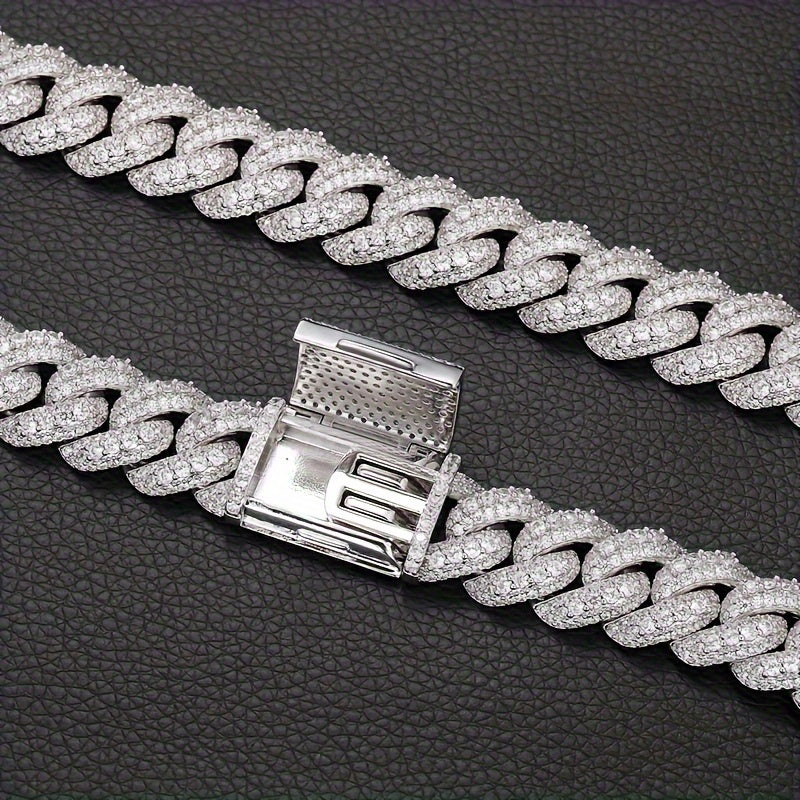 GLACIER 01 Iced Cuban Link Chain, close-up