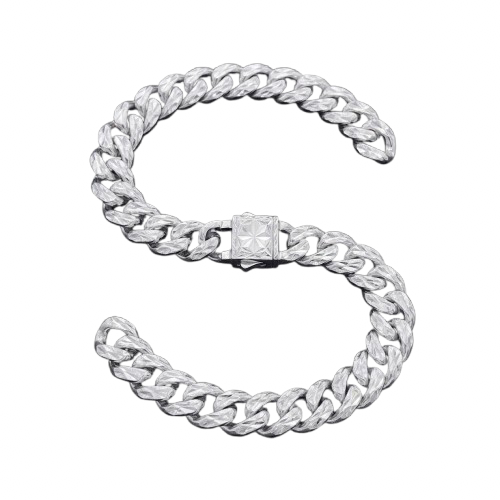 Chain shaped as the letter S